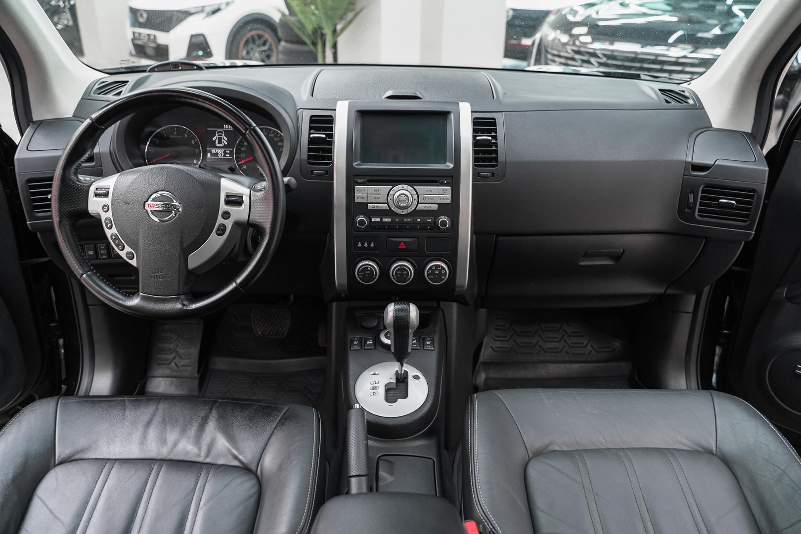 Nissan X-Trail 2012, черный, ДЦ Орехово