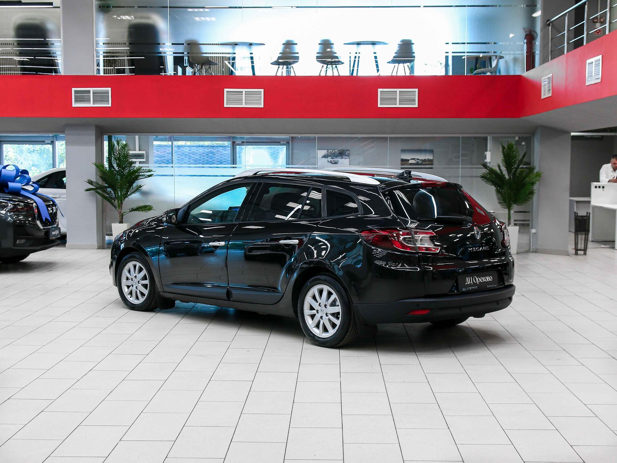 Renault Megane 2010, черный, ДЦ Орехово