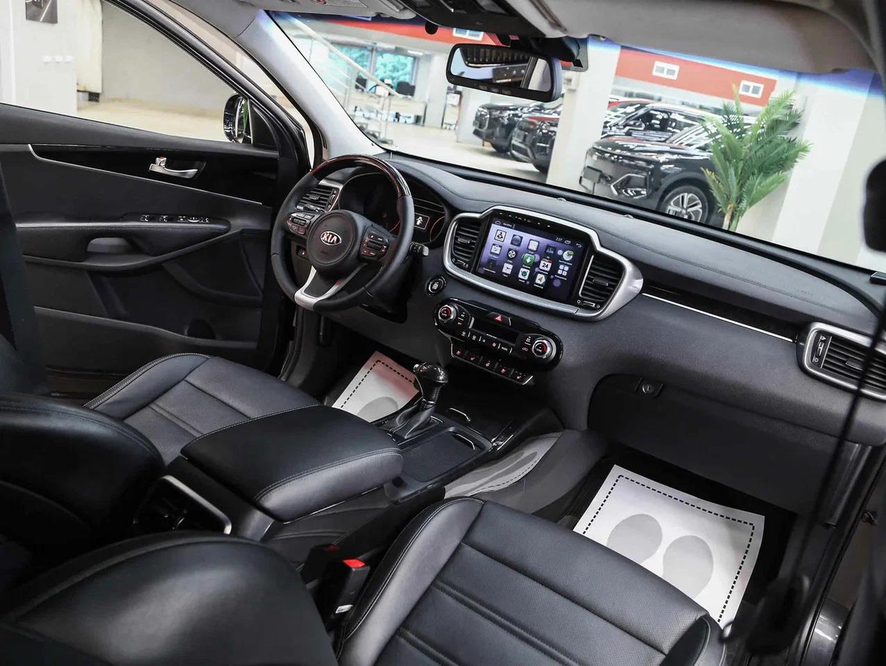 Kia Sorento 2015, серый, ДЦ Орехово