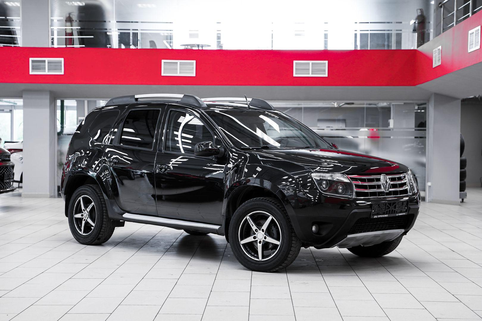 Renault Duster 2013, черный, ДЦ Орехово