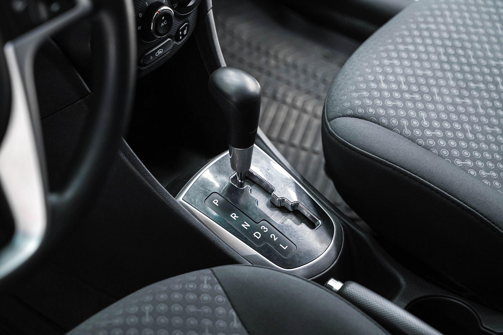 Hyundai Solaris 2012, серый, ДЦ Орехово