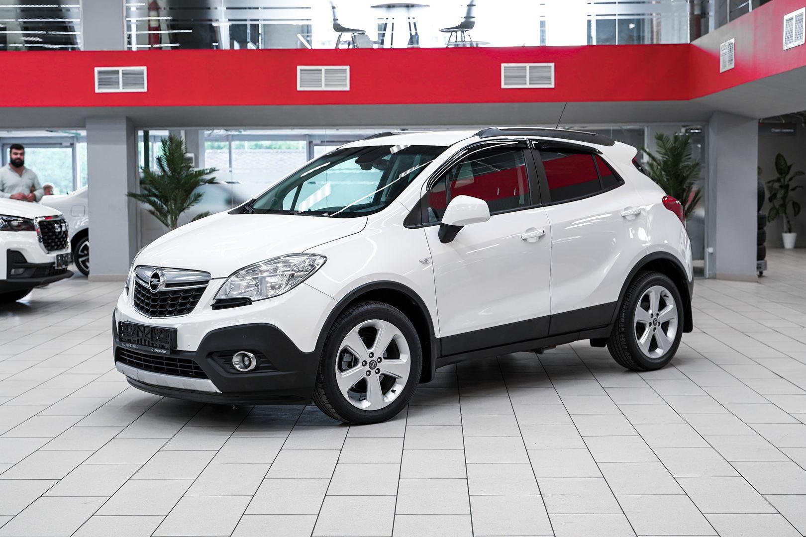 Opel Mokka 2013, белый, ДЦ Орехово
