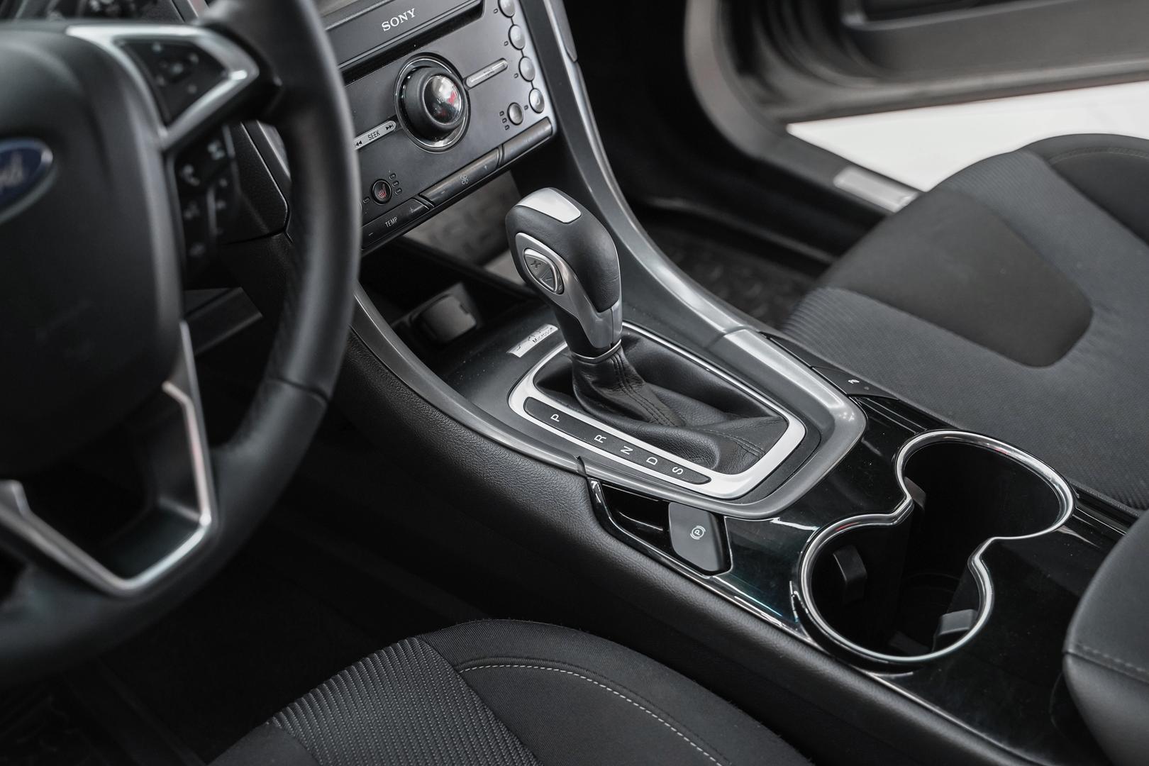 Ford Mondeo 2015, серый, ДЦ Орехово