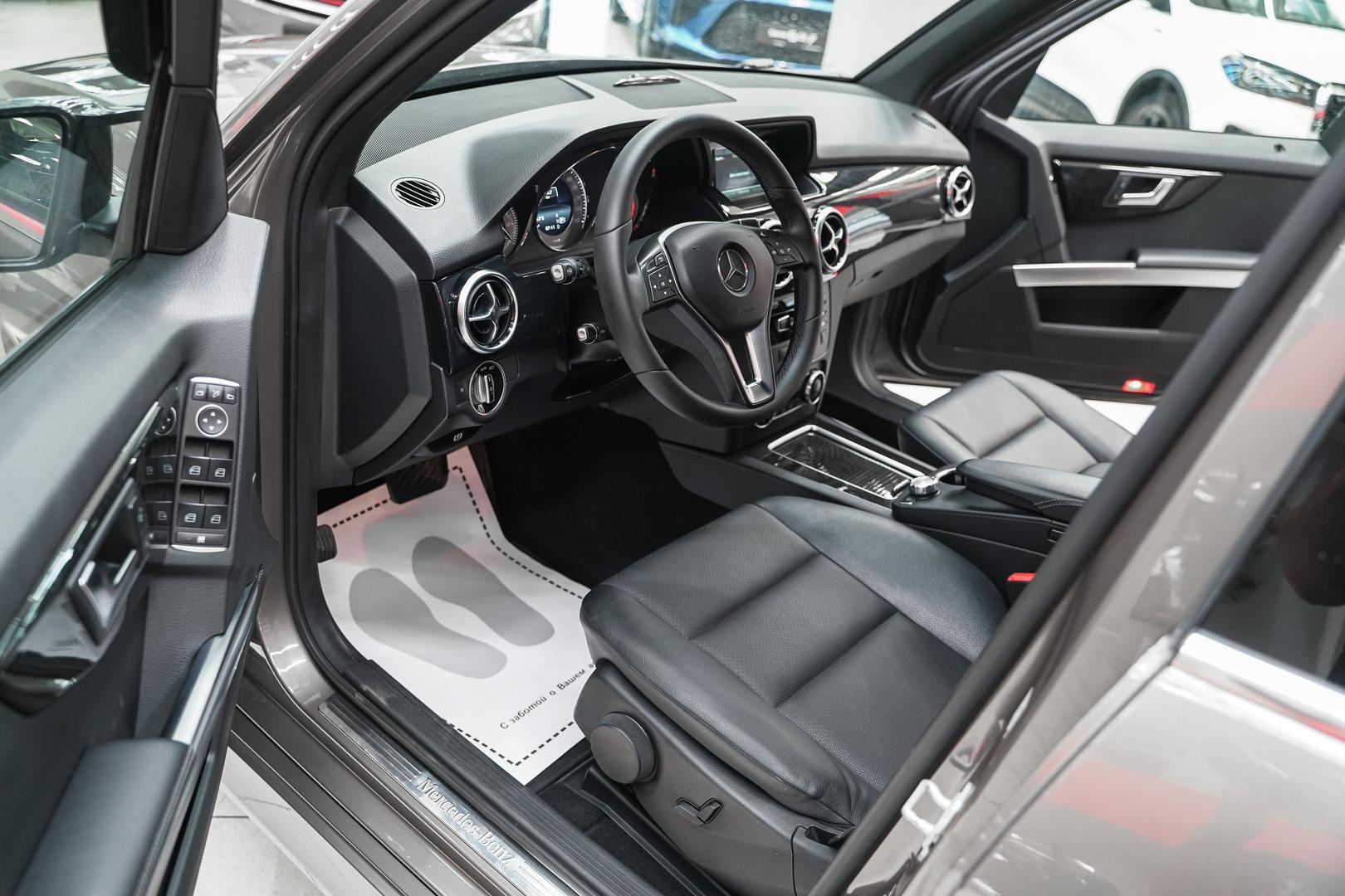 Mercedes-Benz GLK-Класс 2015, серый, ДЦ Орехово