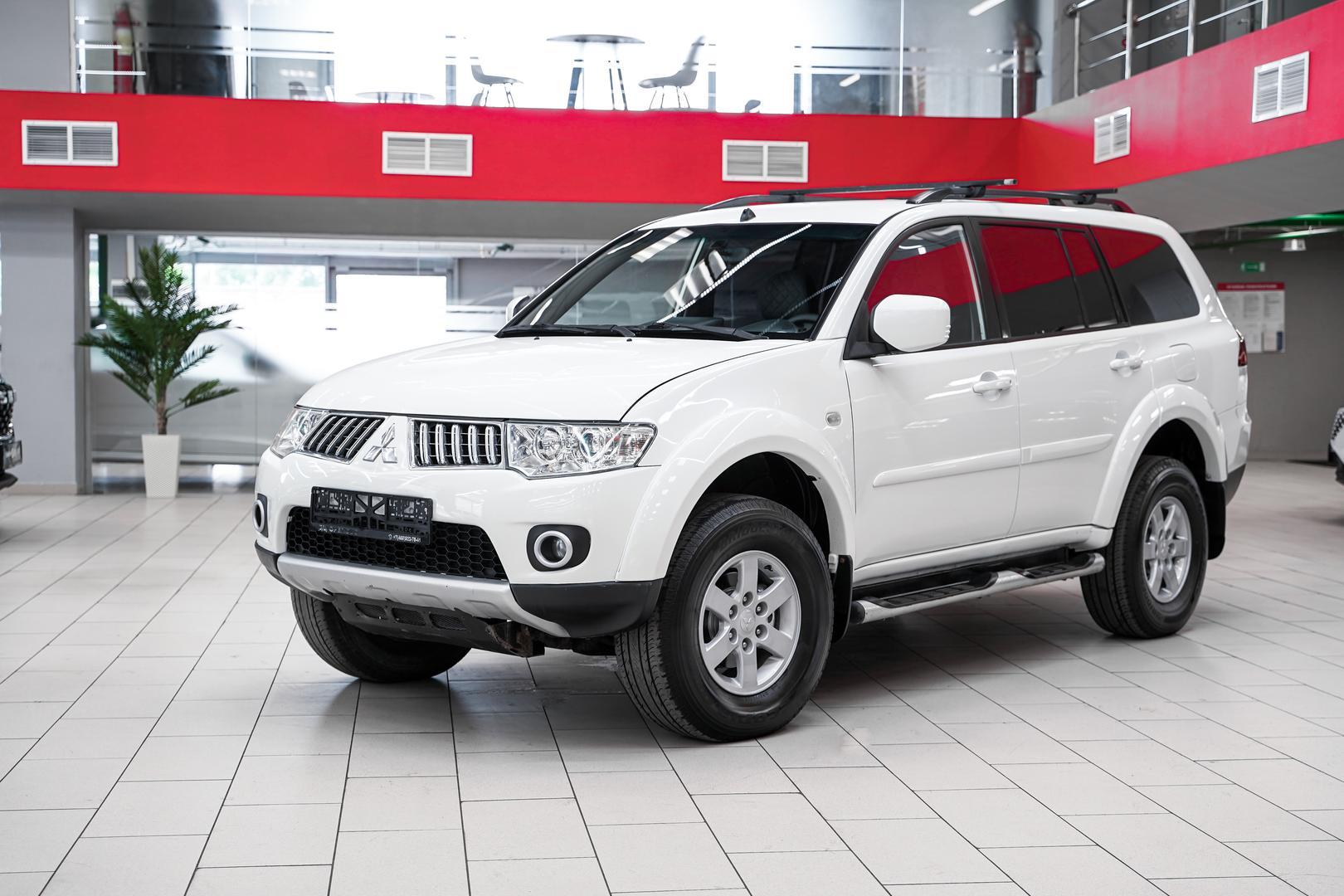 Mitsubishi Pajero Sport 2012, белый, ДЦ Орехово