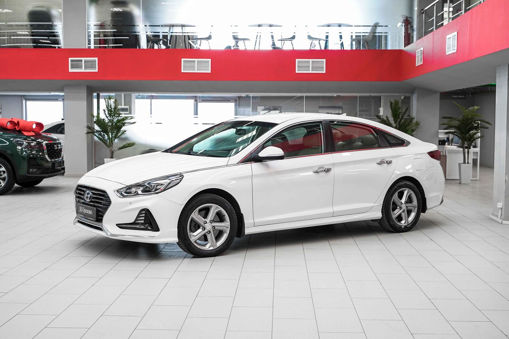 Hyundai Sonata 2019, белый, ДЦ Орехово