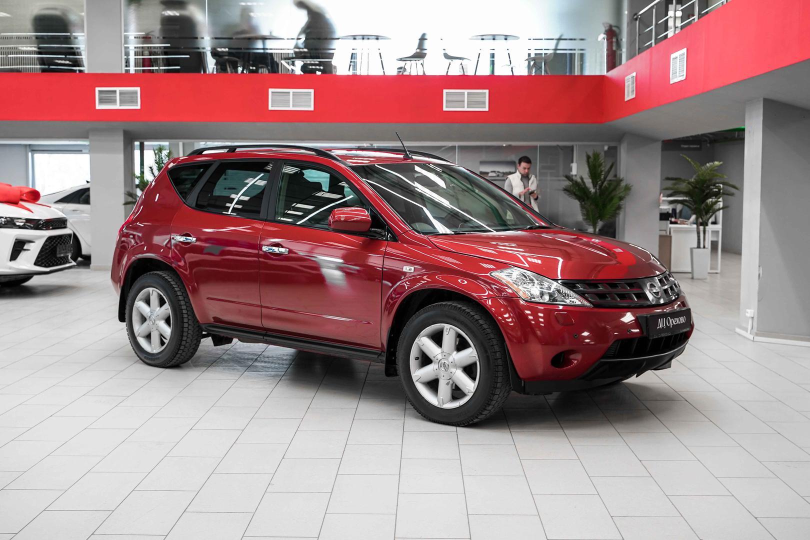 Nissan Murano 2006, красный, ДЦ Орехово