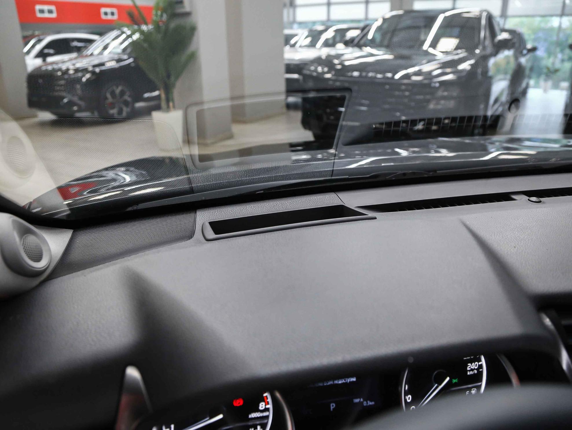 Toyota Camry 2019, черный, ДЦ Орехово