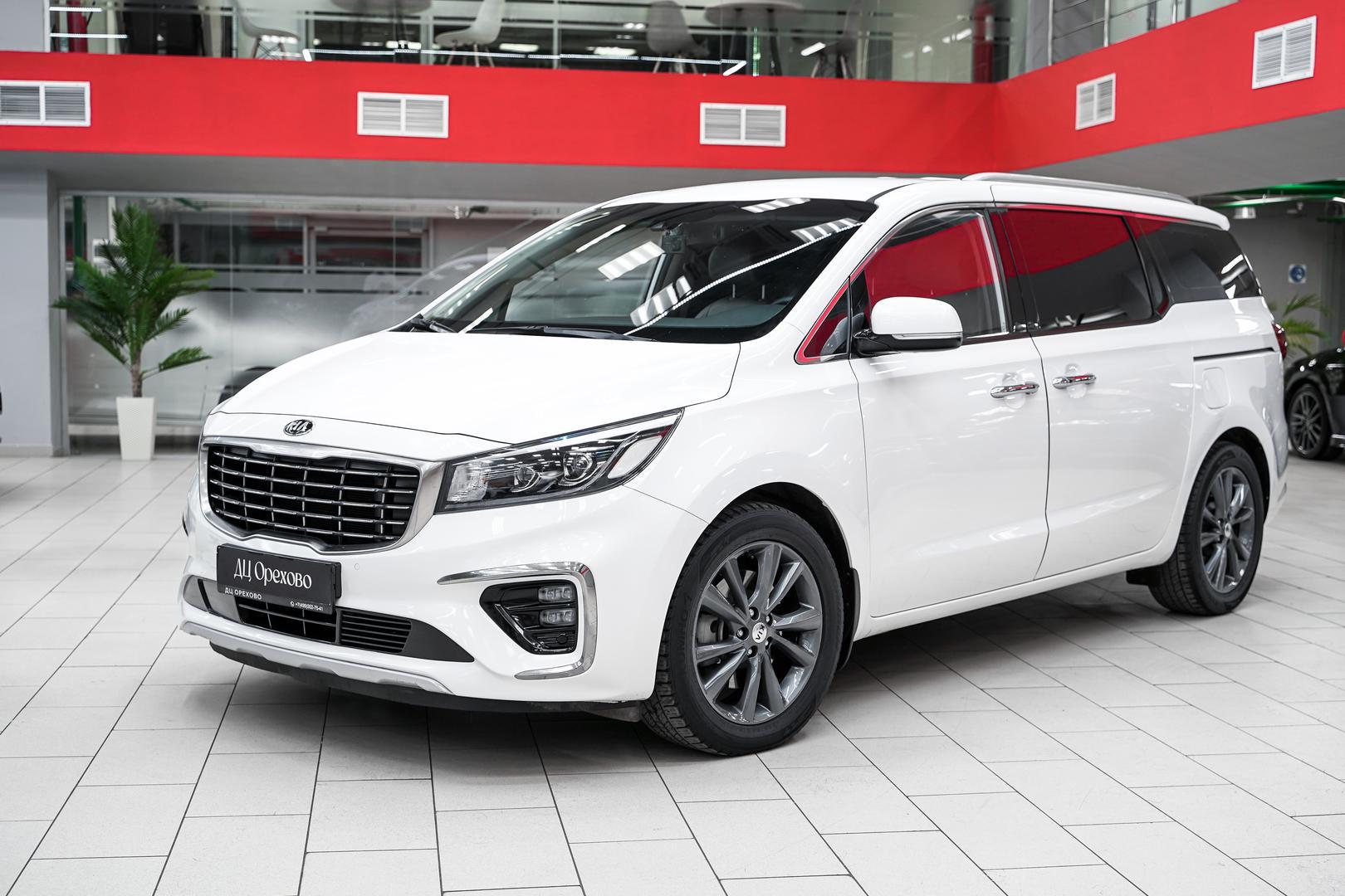 Kia Carnival 2019, белый, ДЦ Орехово