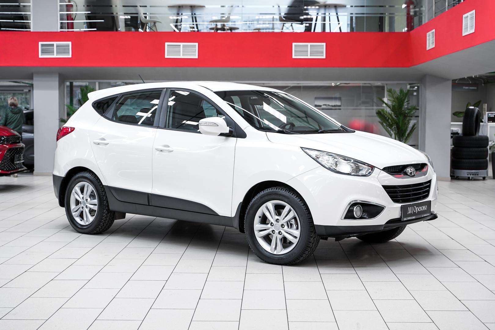 Hyundai ix35 2013, белый, ДЦ Орехово