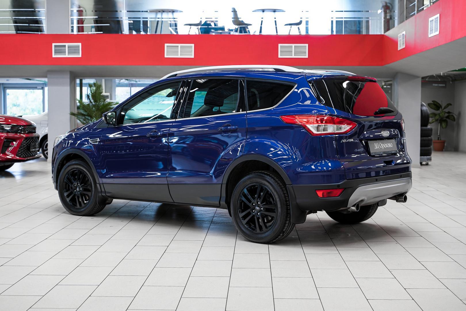 Ford Kuga 2015, синий, ДЦ Орехово