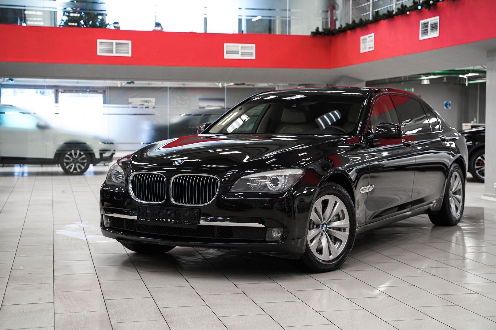 BMW 7 серии 2011, черный, ДЦ Орехово