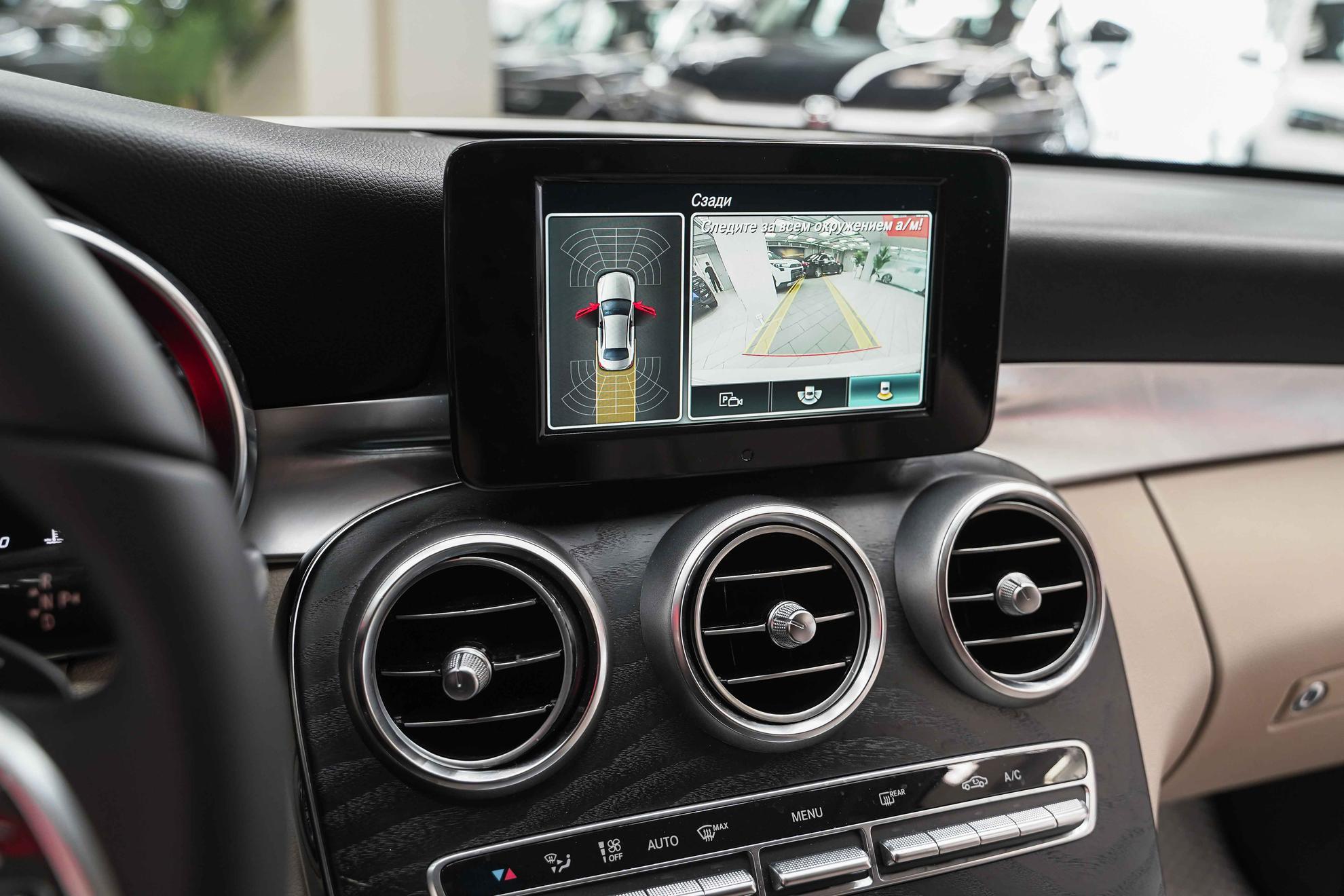 Mercedes-Benz C-Класс 2019, белый, ДЦ Орехово