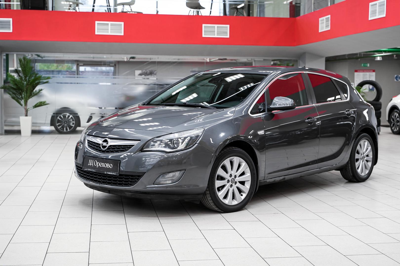 Opel Astra 2011, серый, ДЦ Орехово