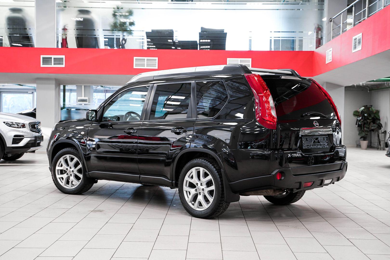 Nissan X-Trail 2013, черный, ДЦ Орехово