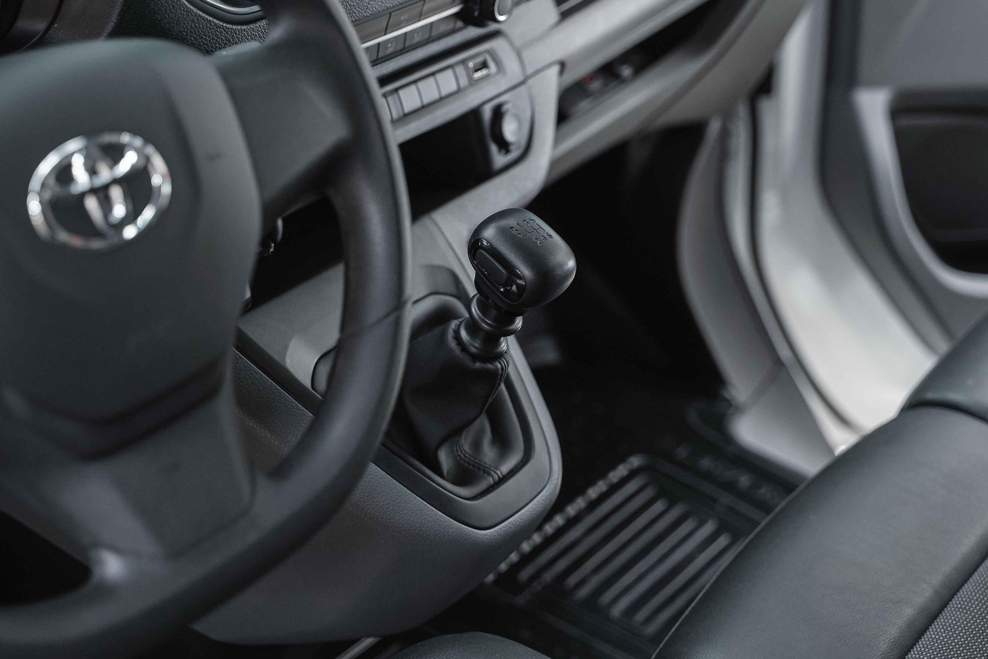 Toyota ProAce 2022, белый, ДЦ Орехово