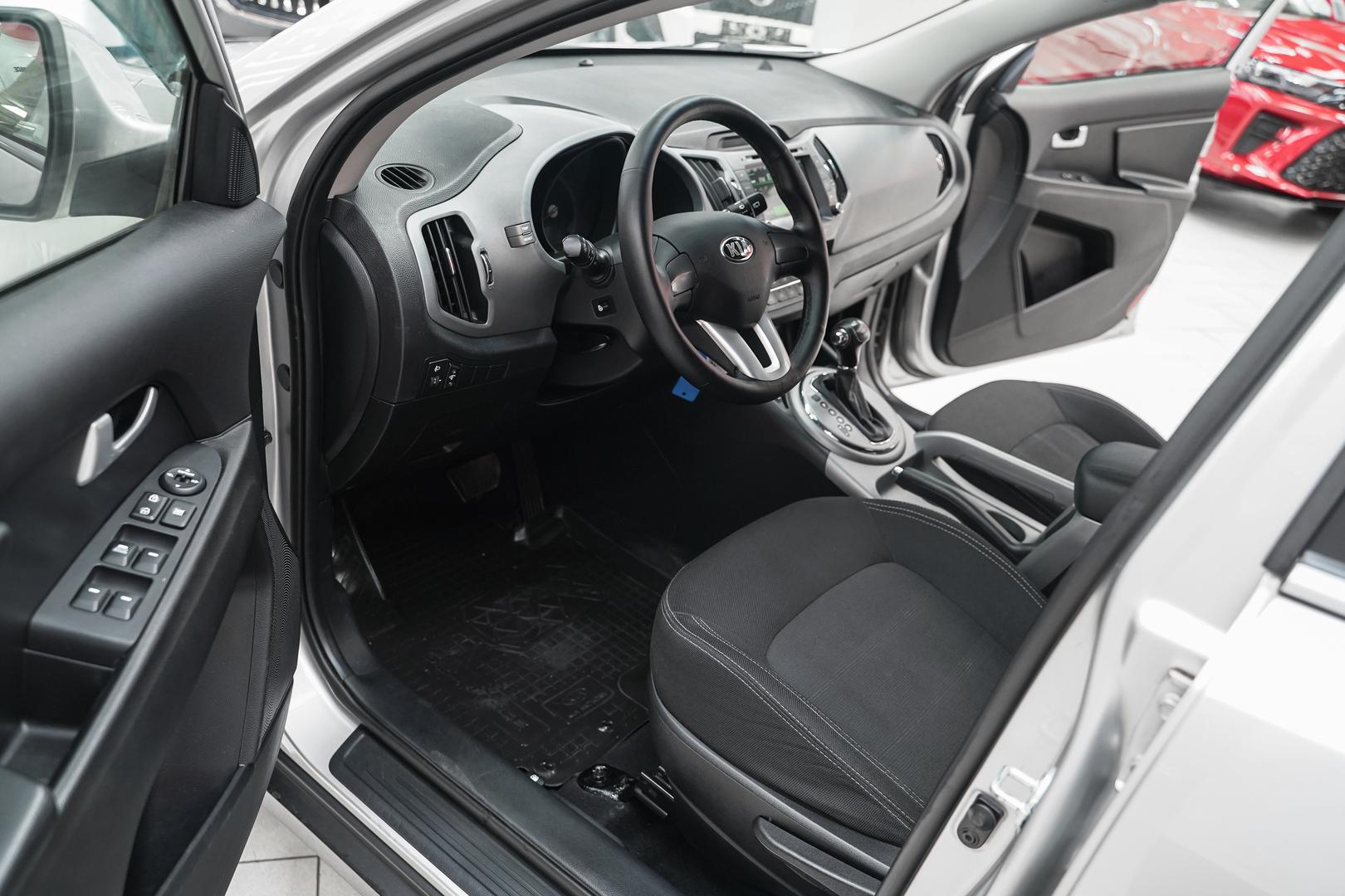 Kia Sportage 2015, серебряный, ДЦ Орехово