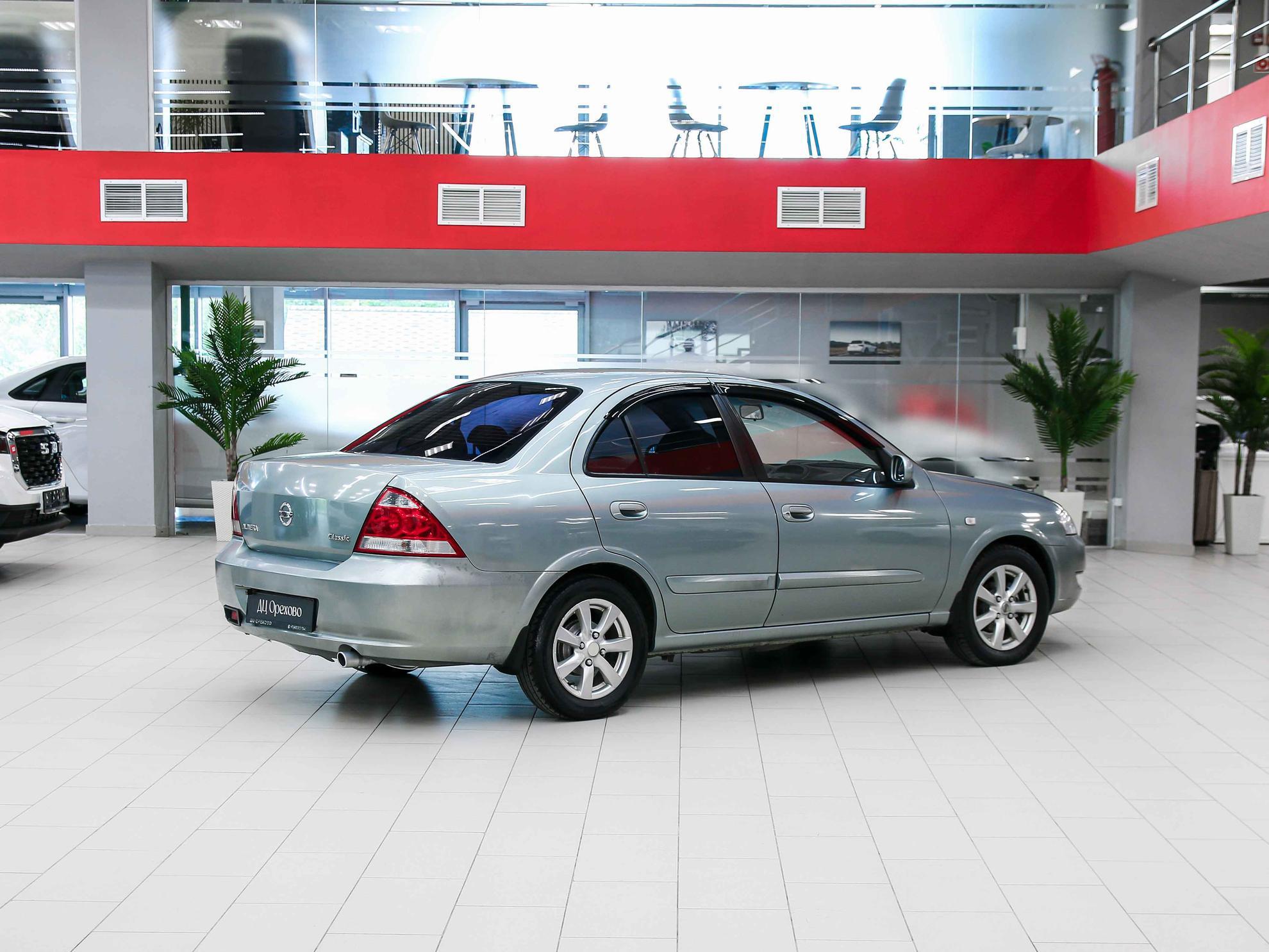 Nissan Almera Classic 2008, серый, ДЦ Орехово
