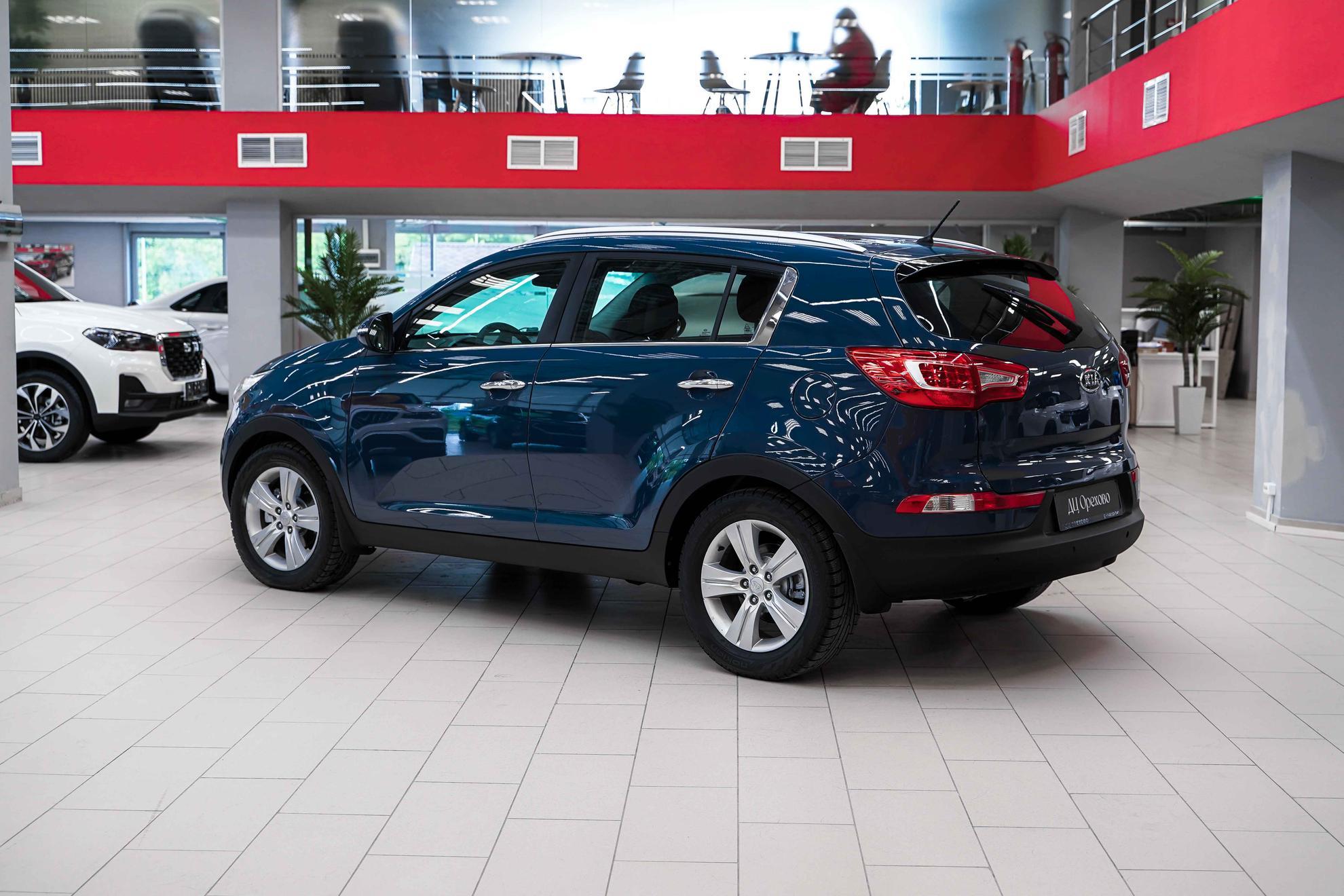 Kia Sportage 2012, синий, ДЦ Орехово