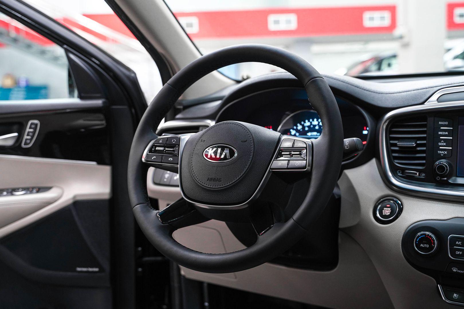 Kia Sorento 2018, черный, ДЦ Орехово