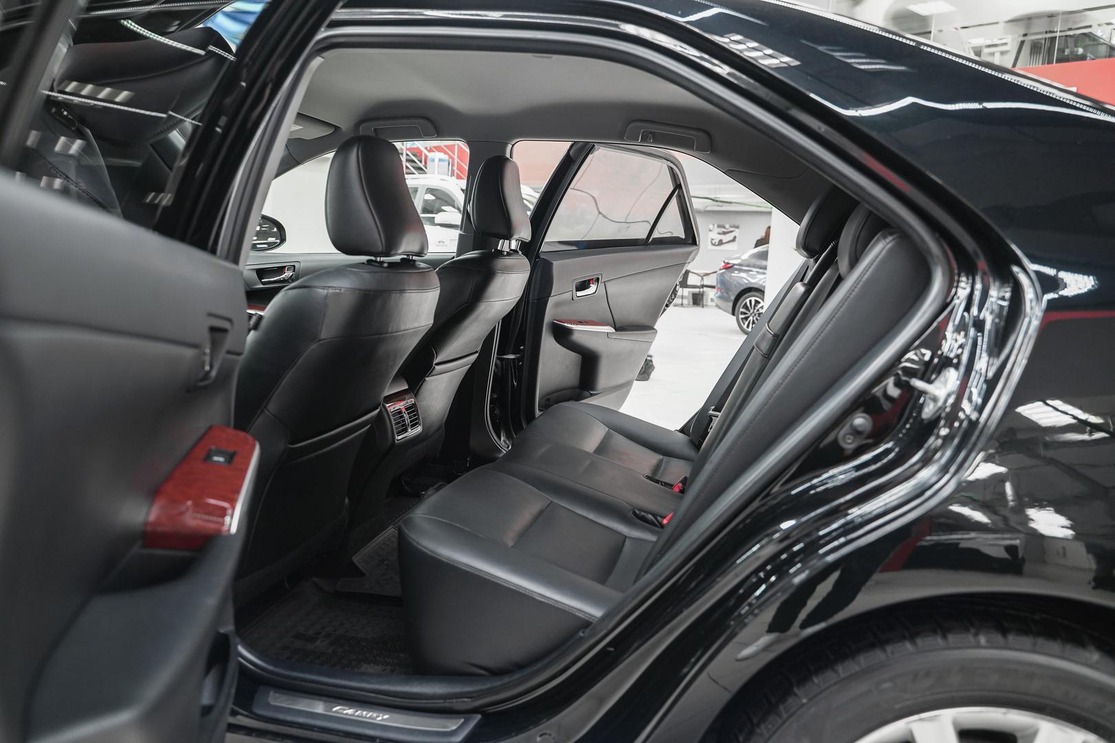 Toyota Camry 2013, черный, ДЦ Орехово