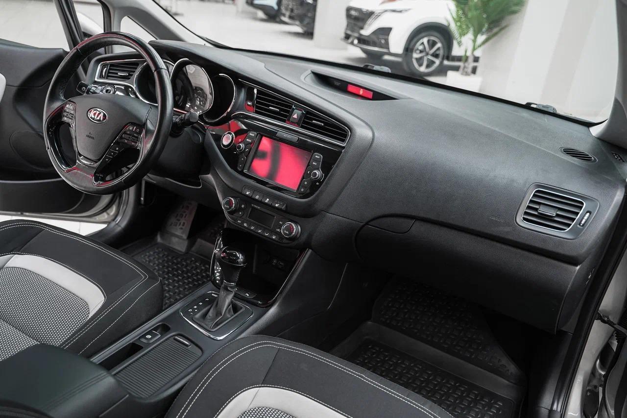 Kia Ceed 2016, серебряный, ДЦ Орехово