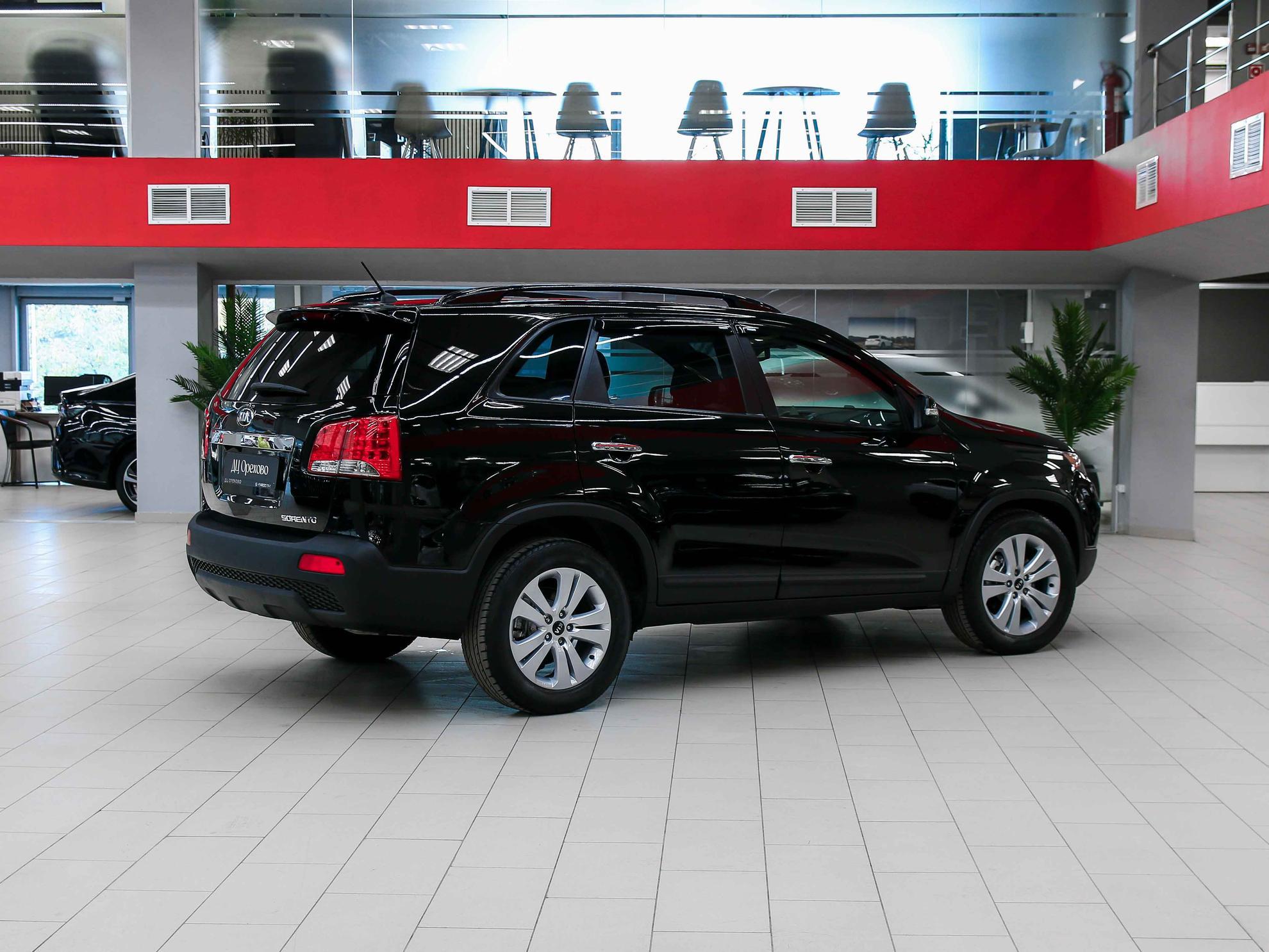 Kia Sorento 2010, черный, ДЦ Орехово