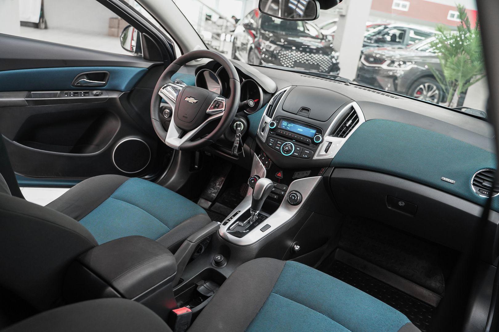 Chevrolet Cruze 2013, синий, ДЦ Орехово