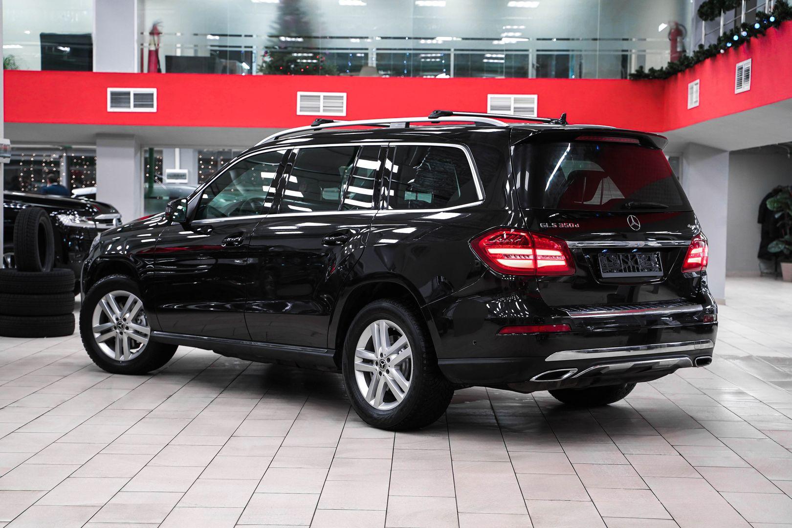Mercedes-Benz GLS 2017, черный, ДЦ Орехово
