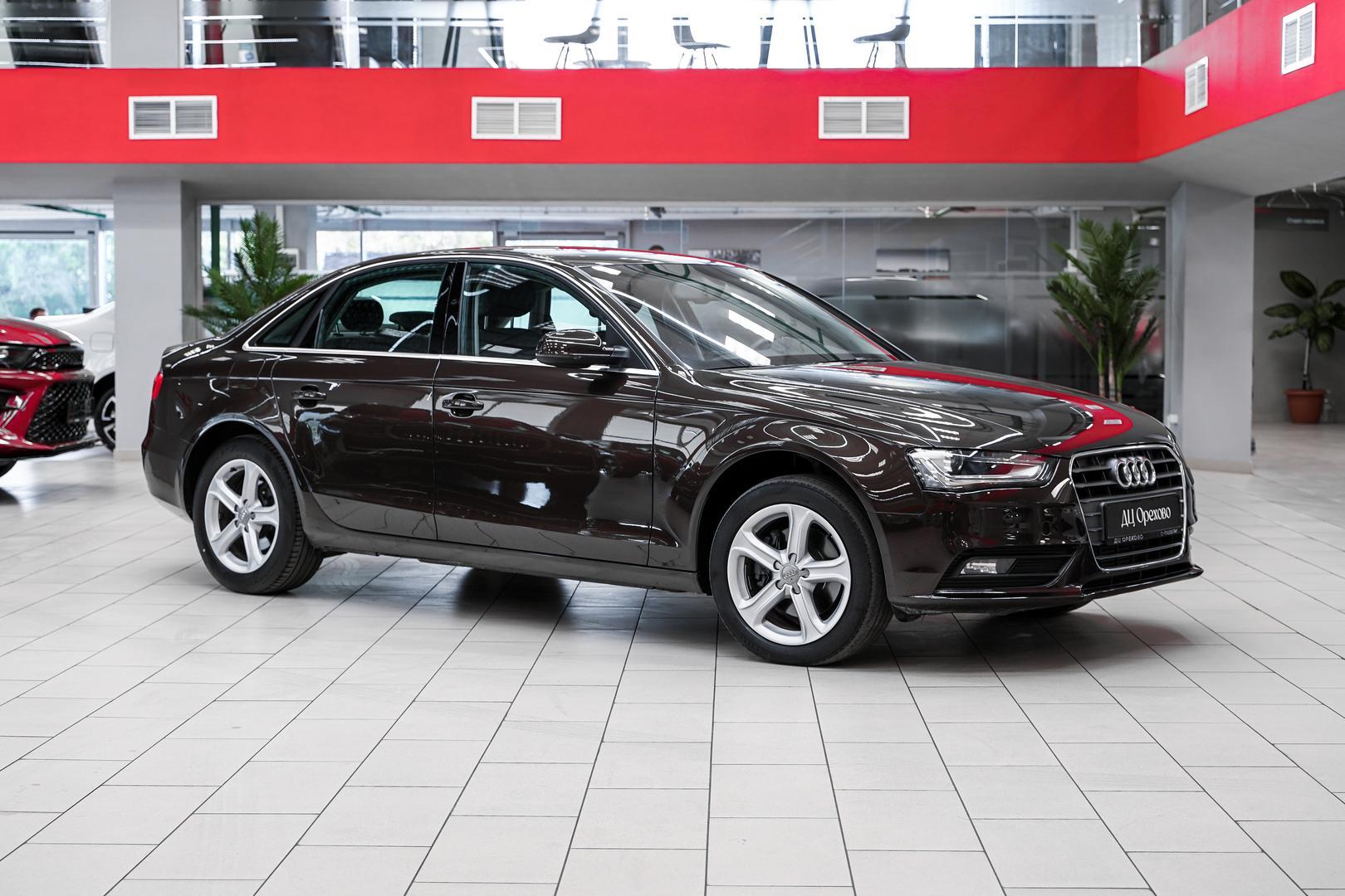 Audi A4 2013, коричневый, ДЦ Орехово