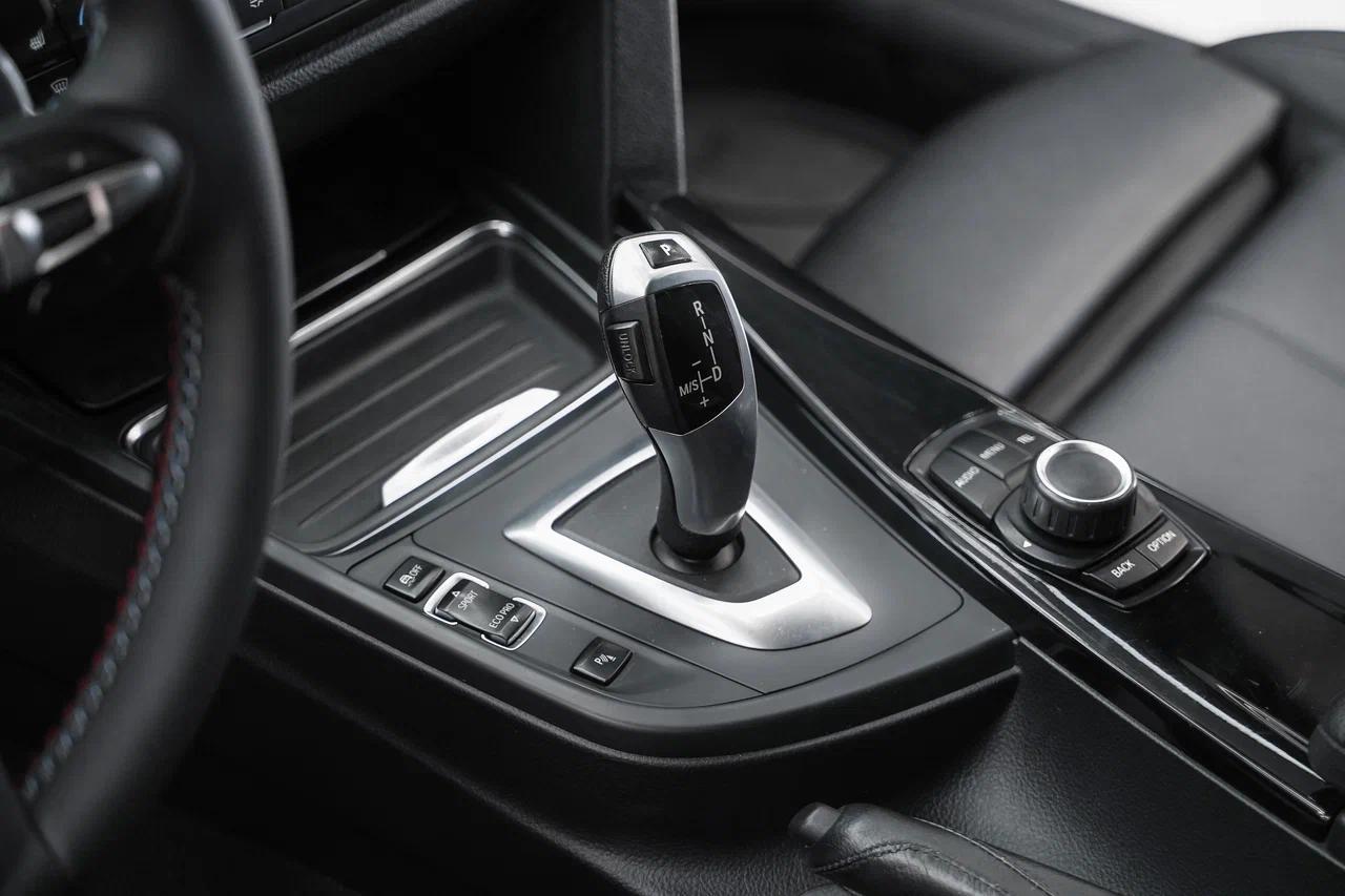 BMW 3 серии 2013, черный, ДЦ Орехово