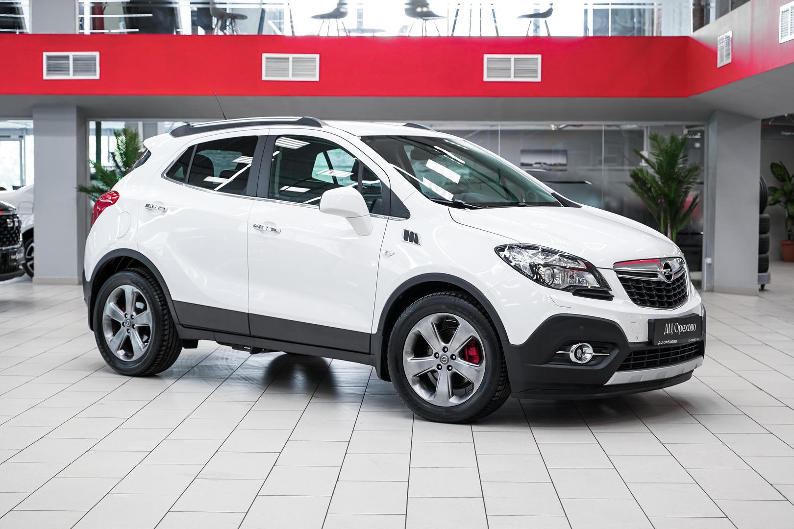 Opel Mokka 2013, белый, ДЦ Орехово