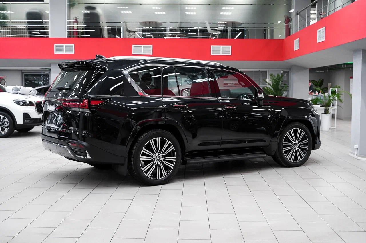 Lexus LX 2025, черный, ДЦ Орехово