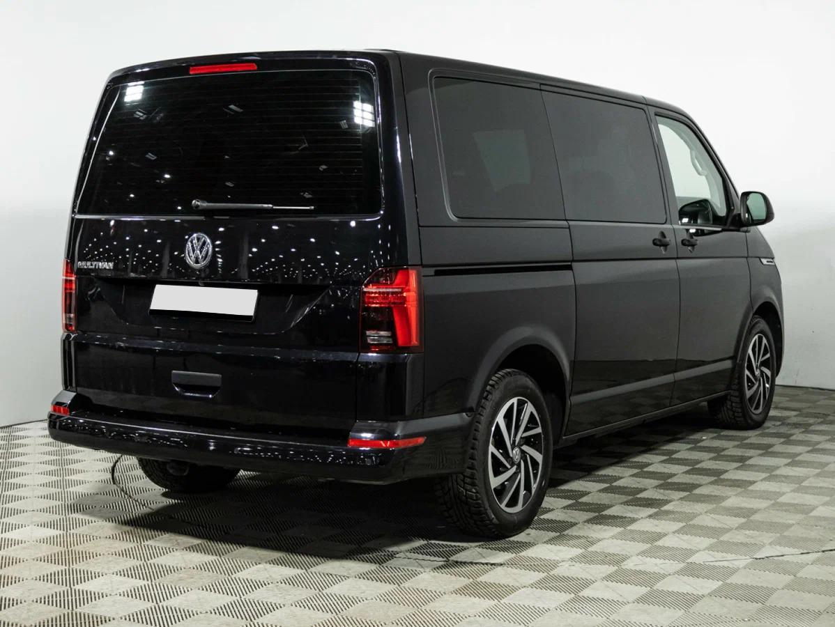 Volkswagen Multivan 2021, черный, ДЦ Орехово