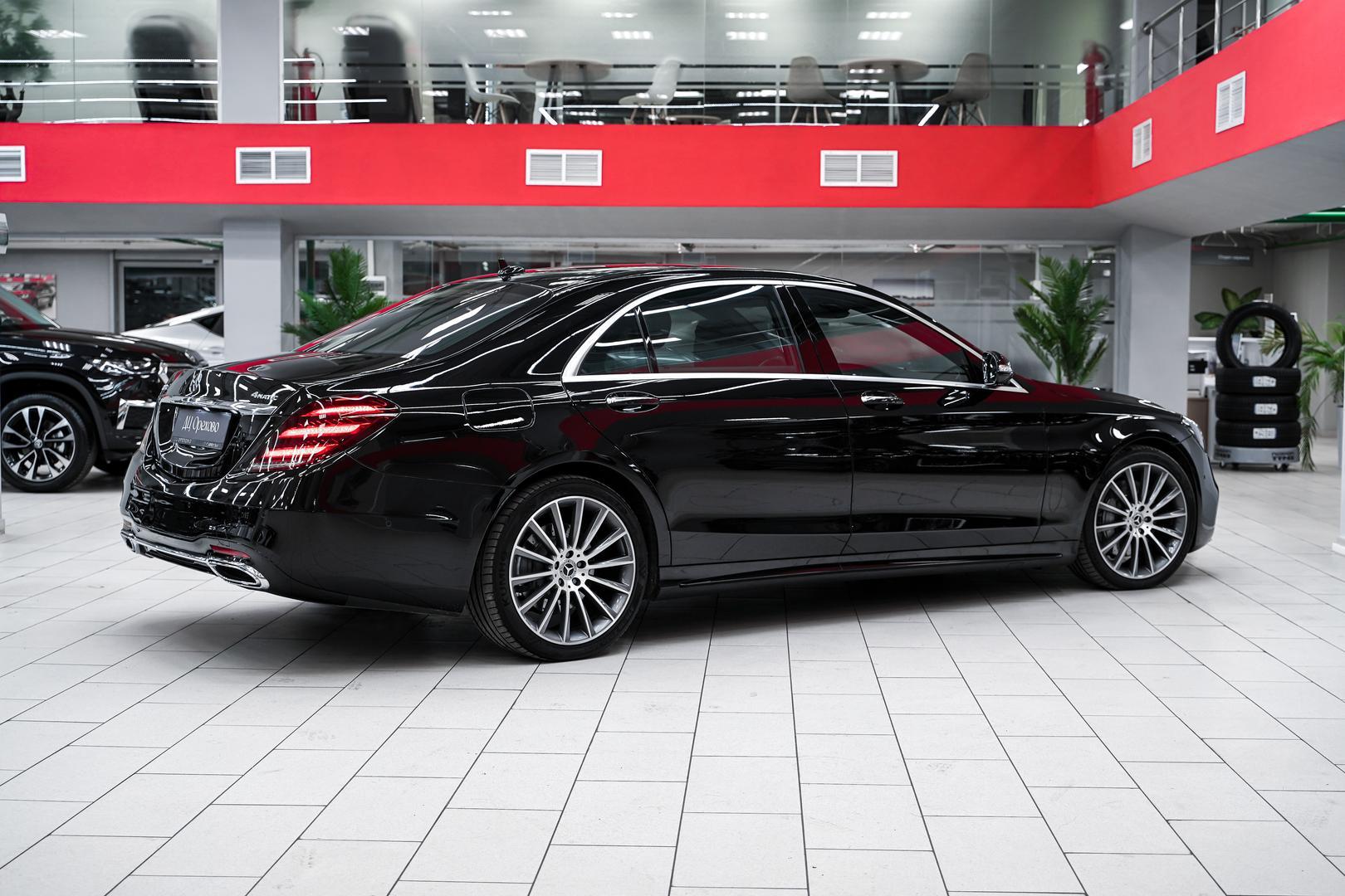 Mercedes-Benz S-Класс 2018, черный, ДЦ Орехово