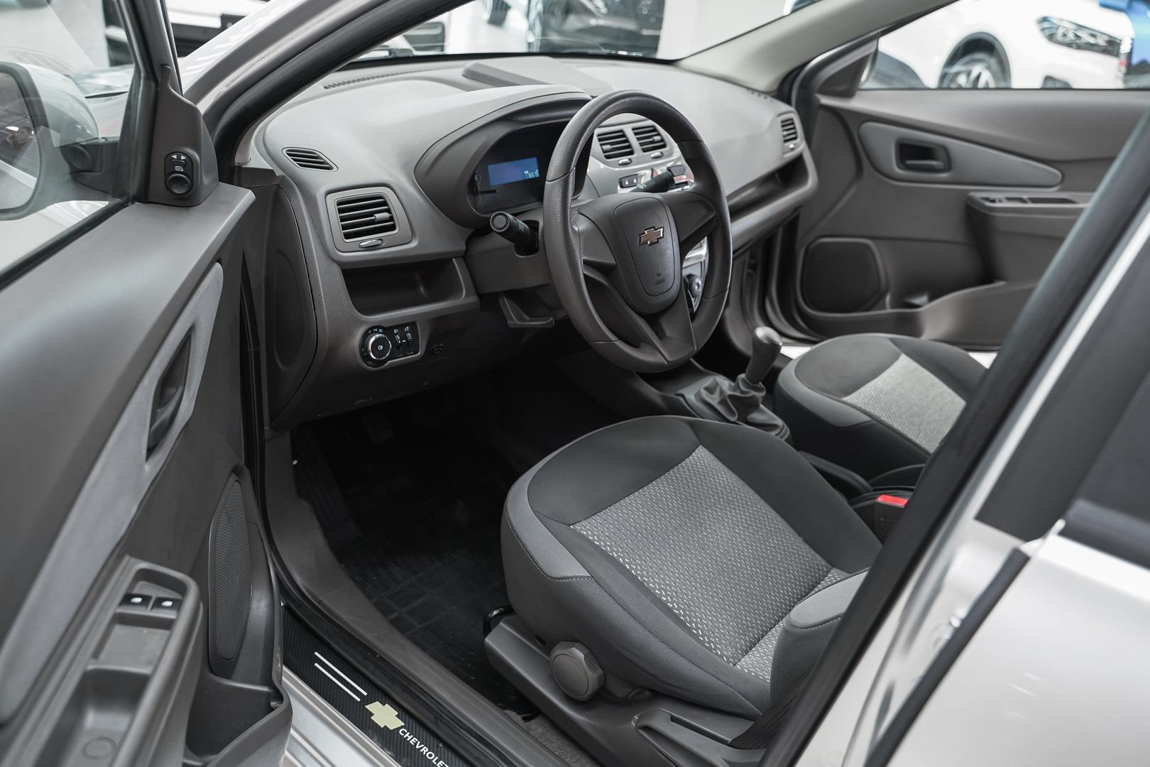 Chevrolet Cobalt 2013, серебряный, ДЦ Орехово