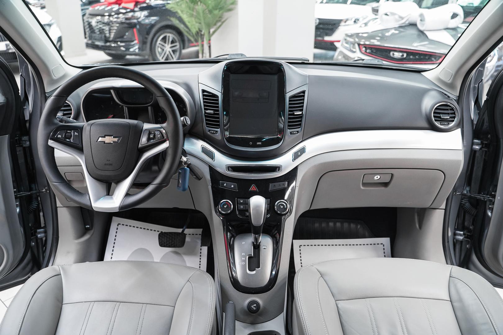 Chevrolet Orlando 2013, серый, ДЦ Орехово