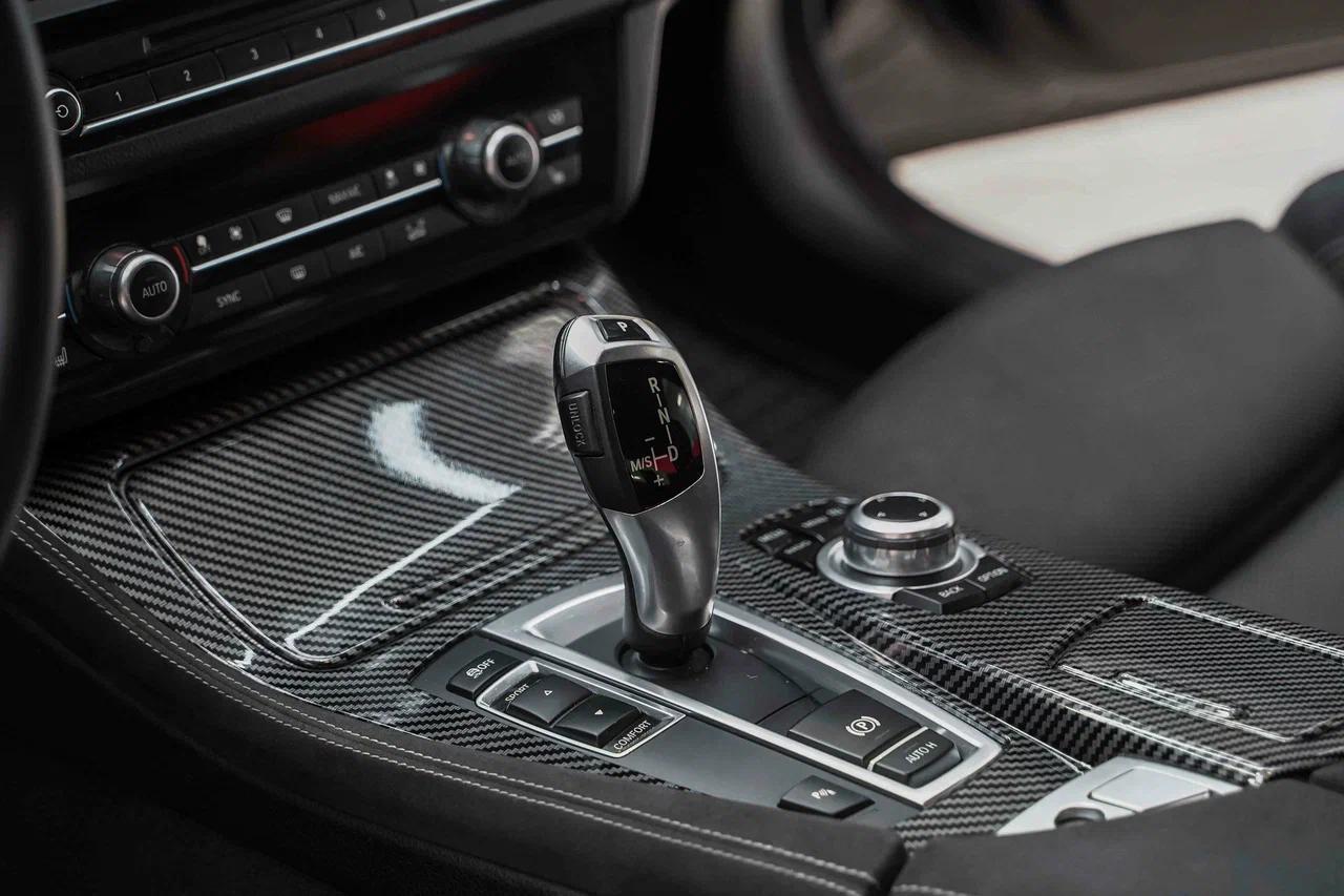BMW 5 серии 2016, черный, ДЦ Орехово