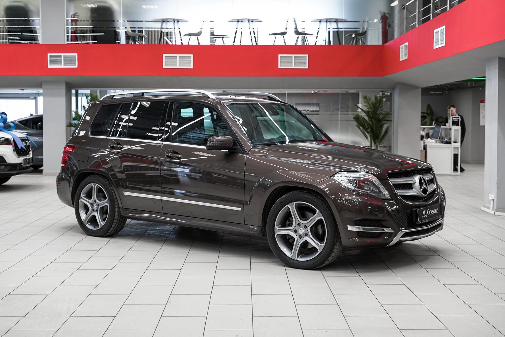 Mercedes-Benz GLK-Класс 2013, коричневый, ДЦ Орехово
