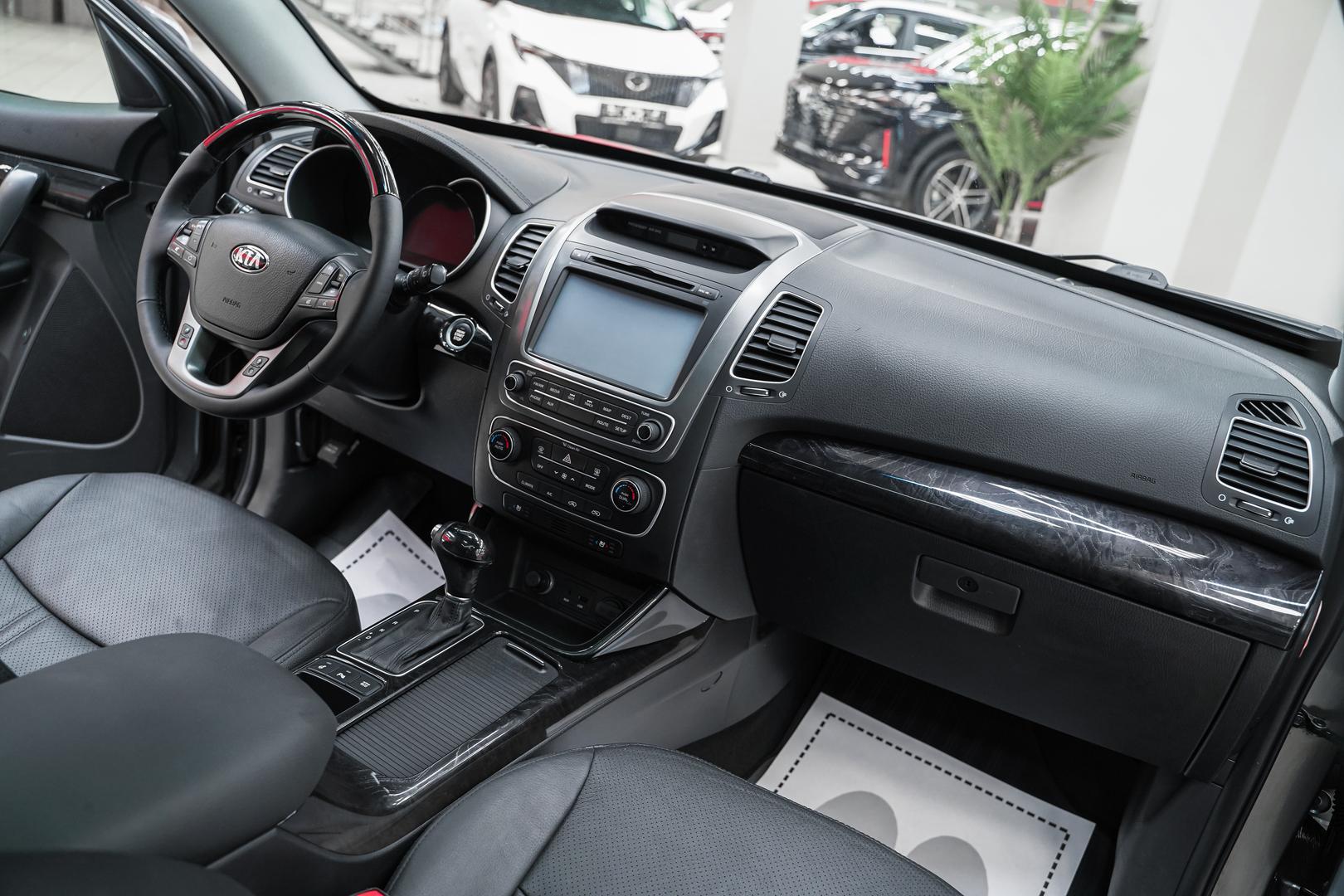 Kia Sorento 2014, серый, ДЦ Орехово