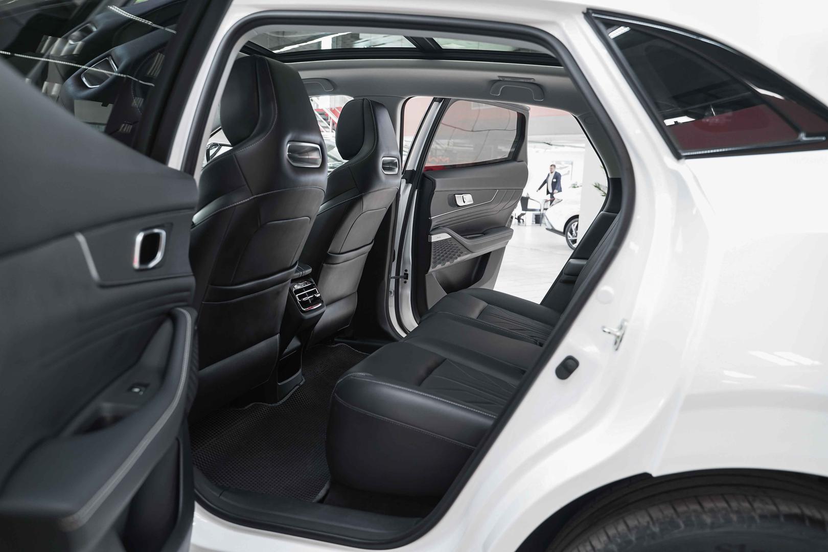 Changan UNI-K 2023, белый, ДЦ Орехово