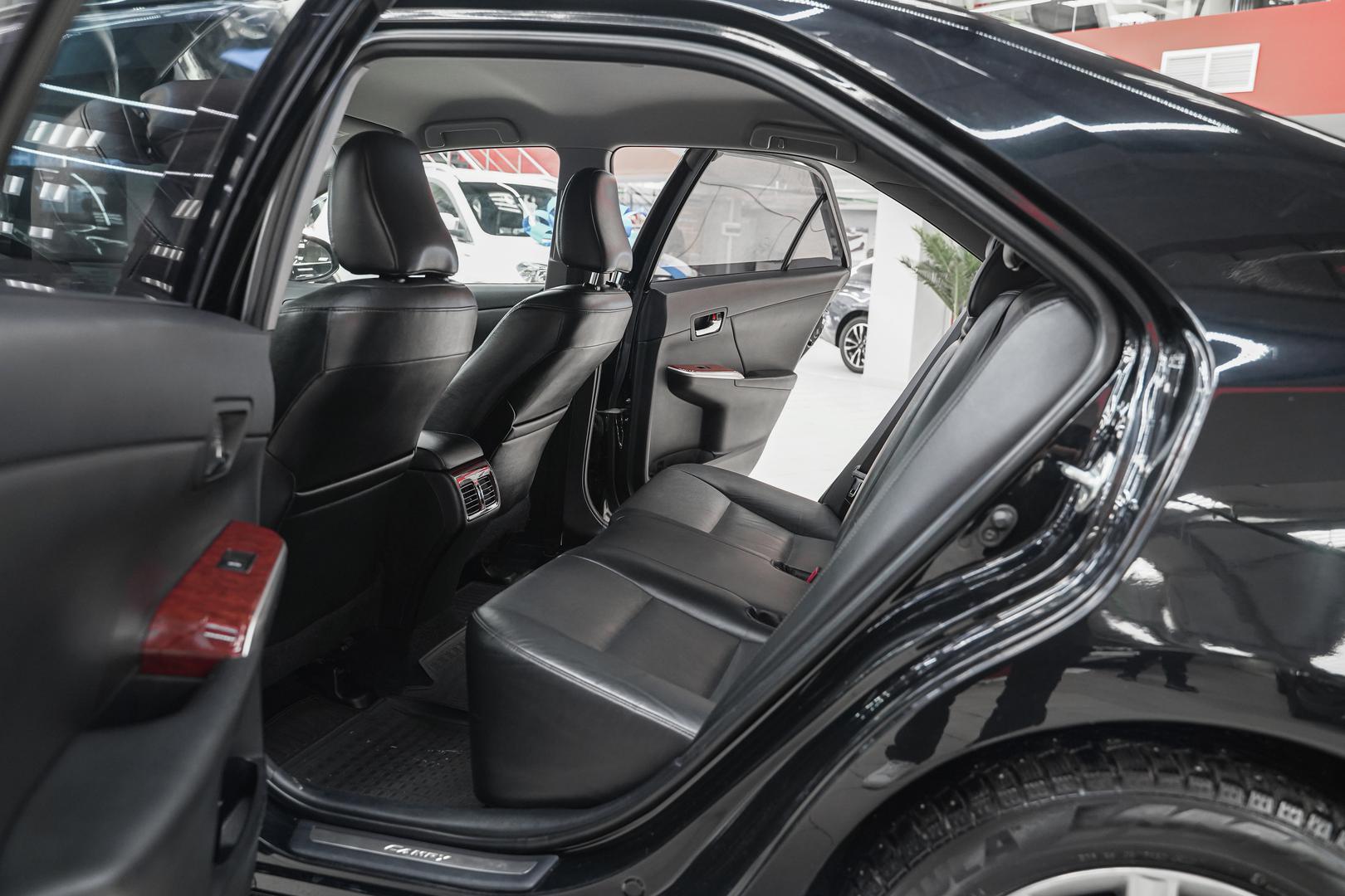 Toyota Camry 2013, черный, ДЦ Орехово