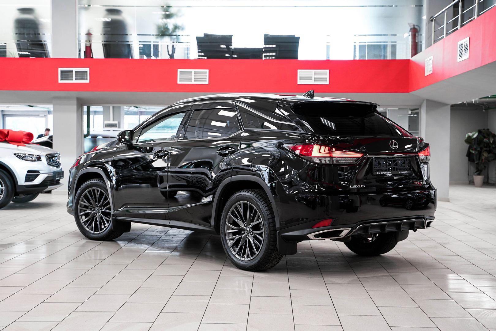 Lexus RX 2022, черный, ДЦ Орехово