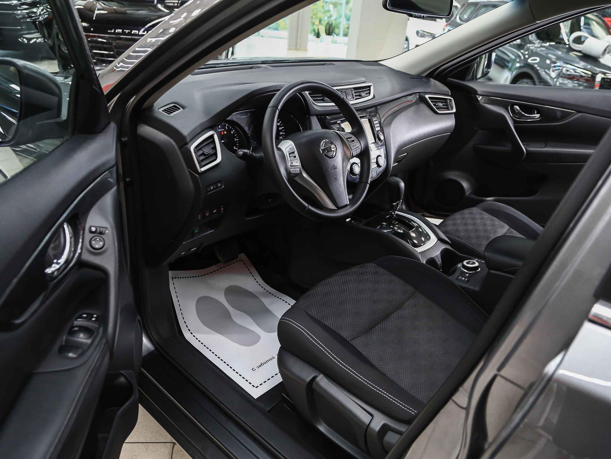 Nissan X-Trail 2018, серый, ДЦ Орехово