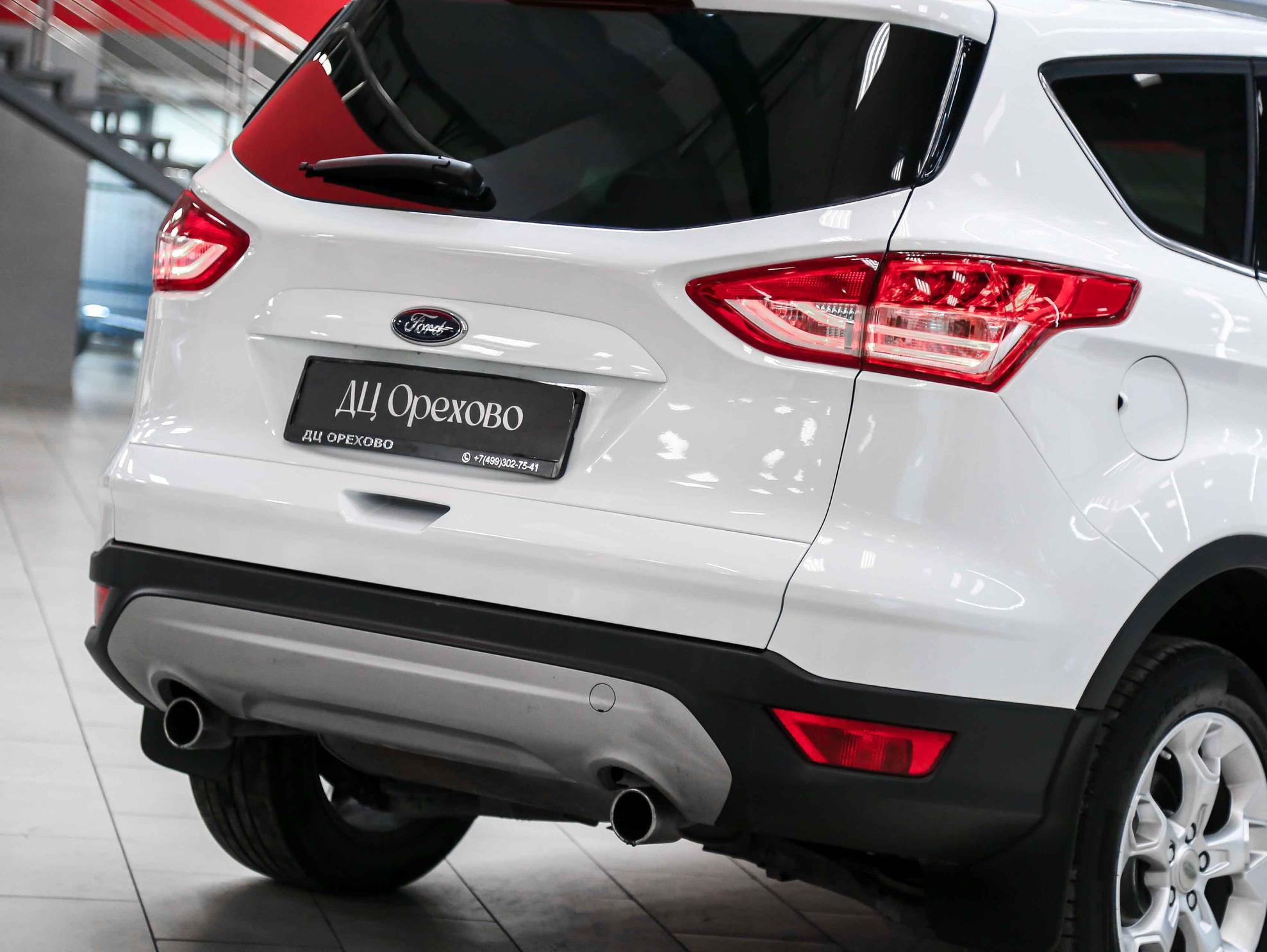 Ford Kuga 2014, белый, ДЦ Орехово