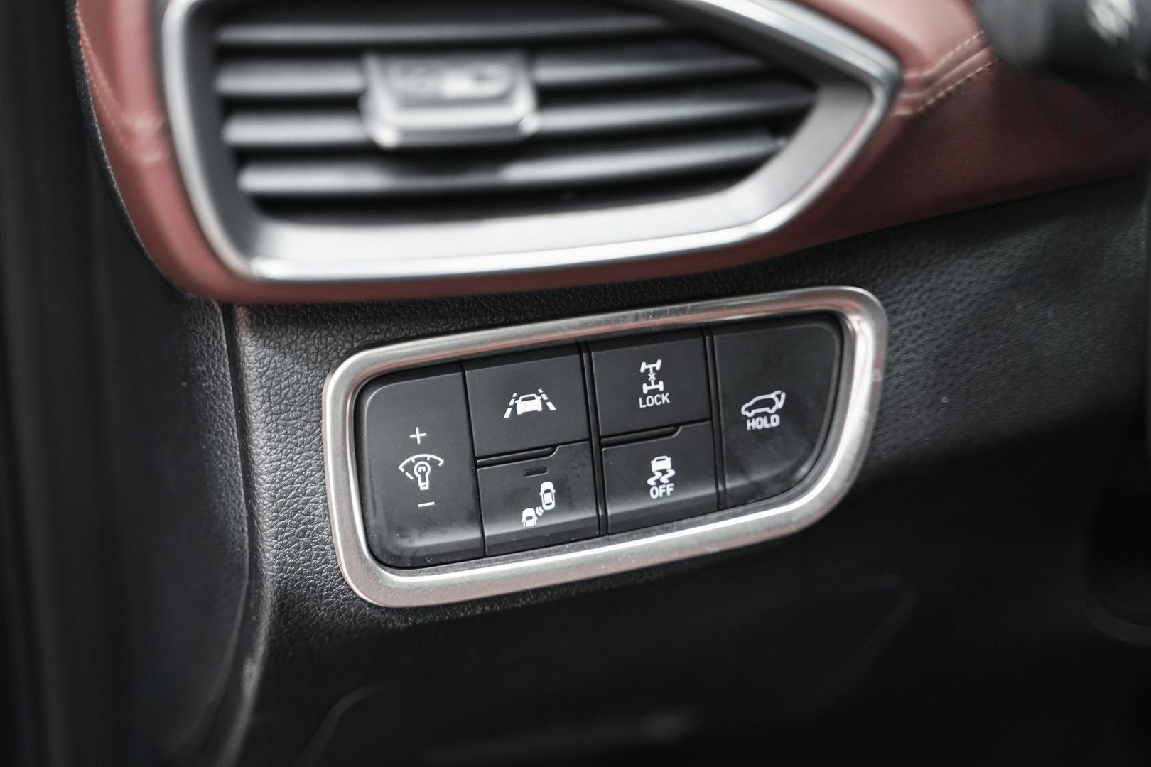 Hyundai Santa Fe 2019, черный, ДЦ Орехово