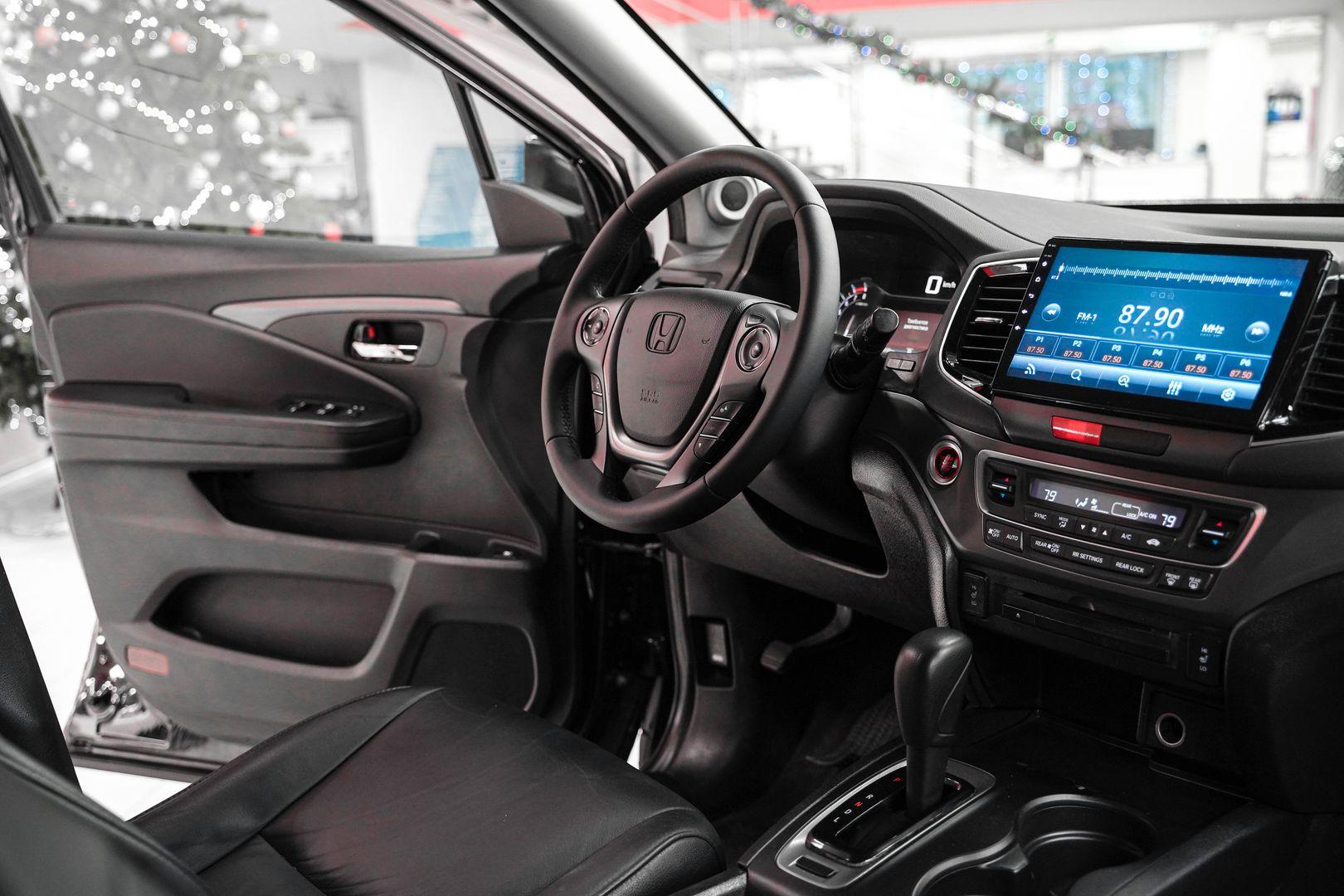 Honda Pilot 2016, черный, ДЦ Орехово