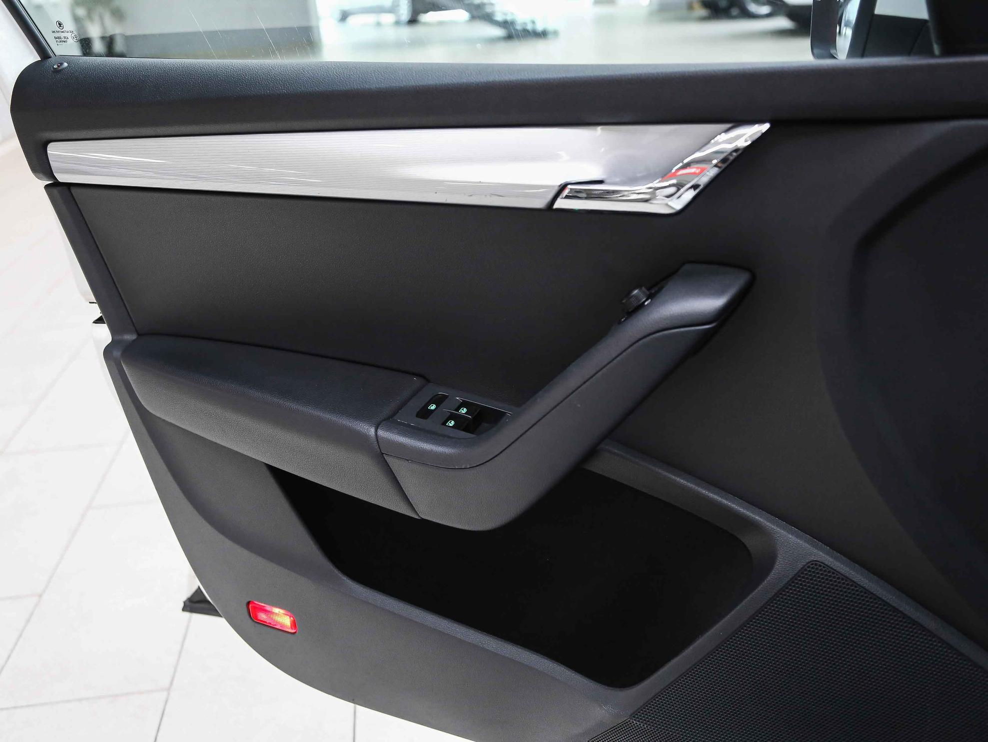 Skoda Octavia 2014, белый, ДЦ Орехово