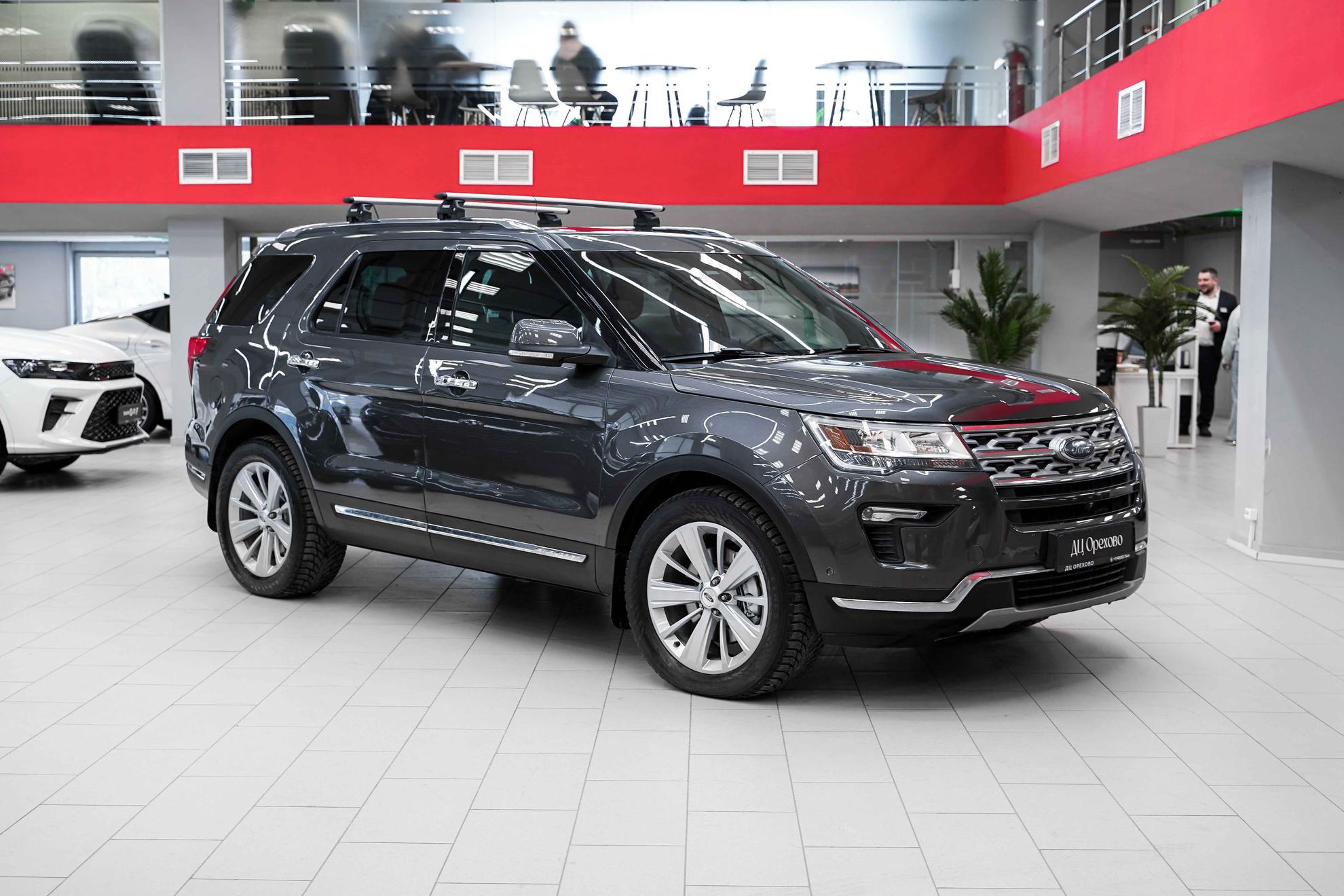 Ford Explorer 2018, серый, ДЦ Орехово