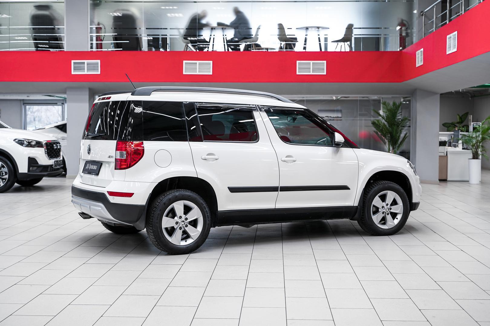 Skoda Yeti 2013, белый, ДЦ Орехово